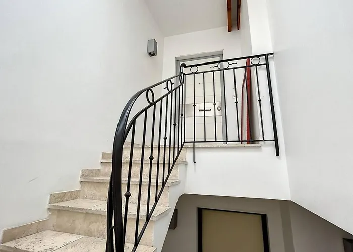 Daire Loft Meynadier By Halldis *